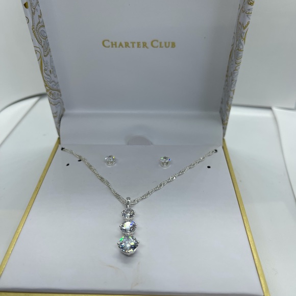 BNIB Necklace with Earring silver - Picture 3 of 3